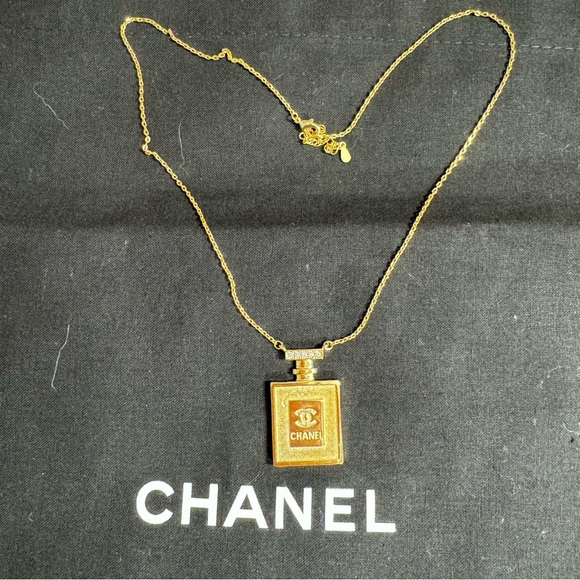 Authentic CHANEL gold tonednecklace